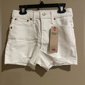 Denim Levi’s shorts